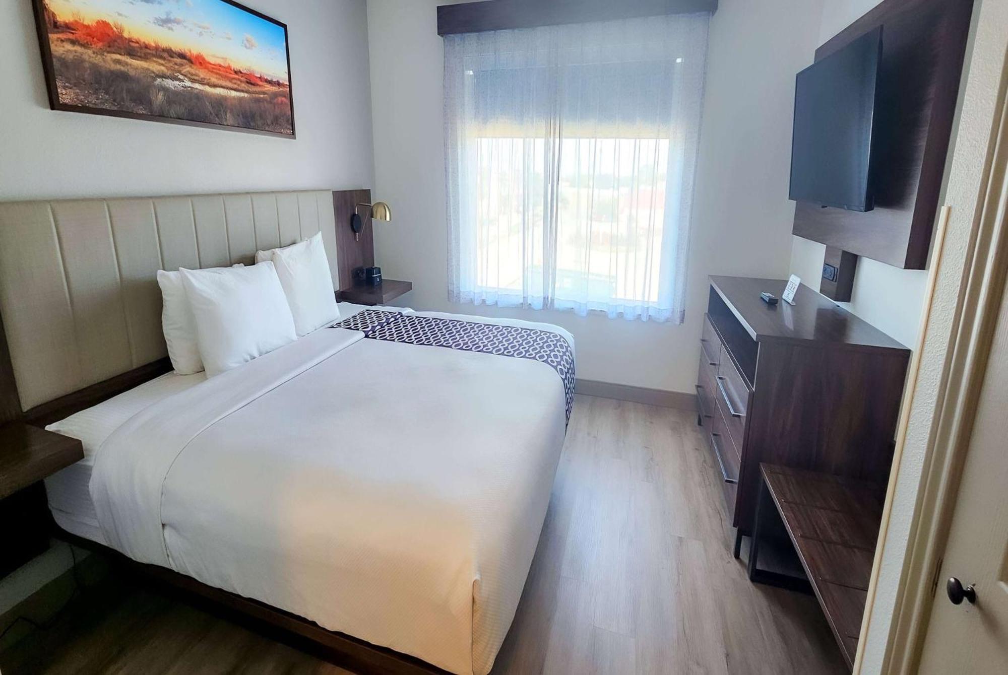 La Quinta By Wyndham Dallas Мескит Екстериор снимка